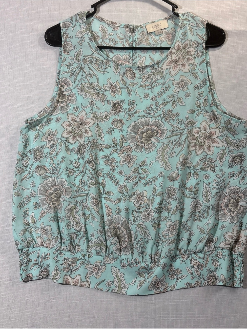 LOFT Mint Green Floral Sleeveless Top